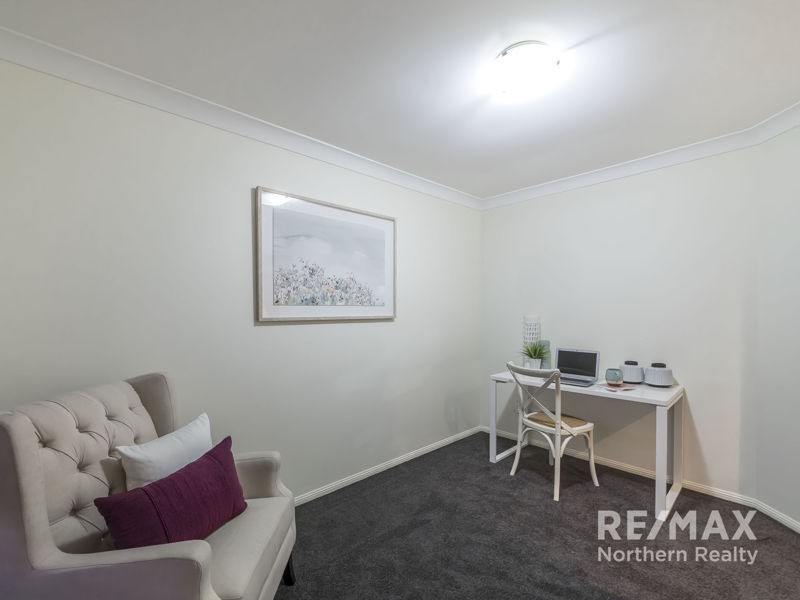 8 Boobook Ct, Cashmere QLD 4500