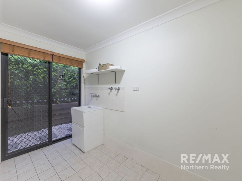 8 Boobook Ct, Cashmere QLD 4500