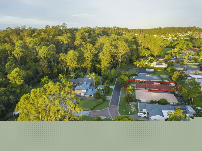 9 Dove Court, Albany Creek QLD 4035