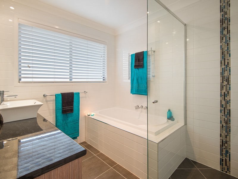 27 View Cres, Arana Hills QLD 4054