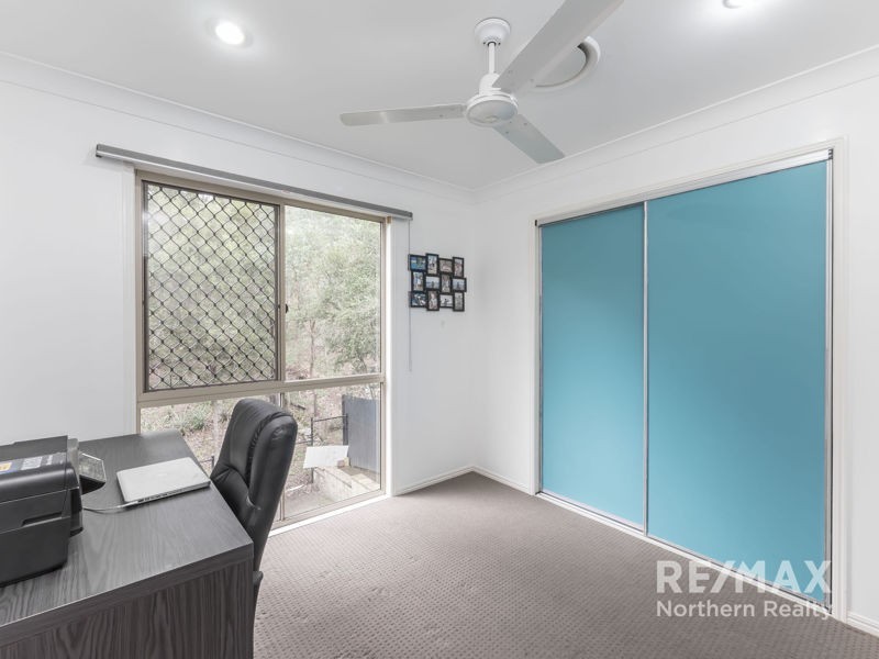 27 Talisman Court, Eatons Hill QLD 4037
