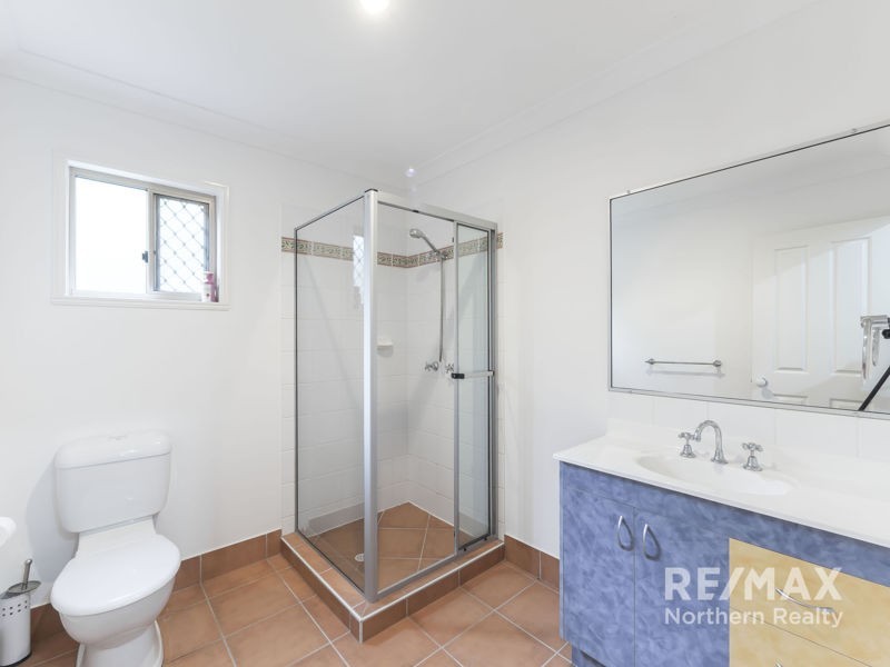 27 Talisman Court, Eatons Hill QLD 4037