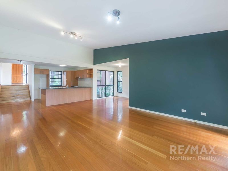 20 Heron Close, Cashmere QLD 4500