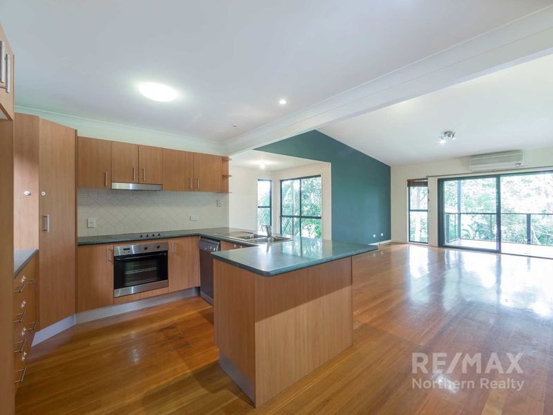 20 Heron Close, Cashmere QLD 4500