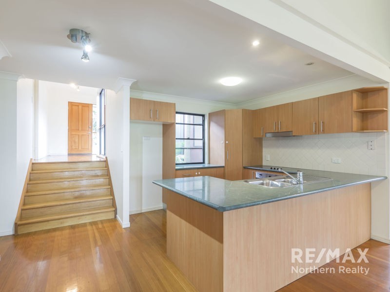 20 Heron Close, Cashmere QLD 4500