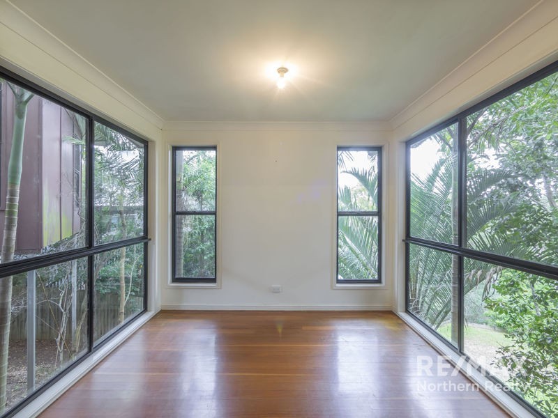 20 Heron Close, Cashmere QLD 4500