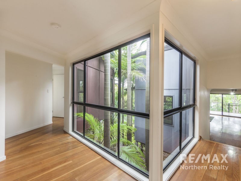 20 Heron Close, Cashmere QLD 4500