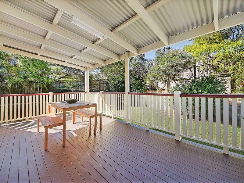 121 Saraband Drive, Eatons Hill QLD 4037