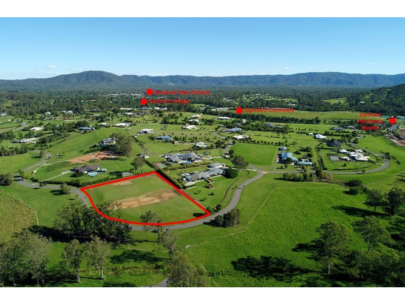 18 Sovereign Way, Samford Valley QLD 4520