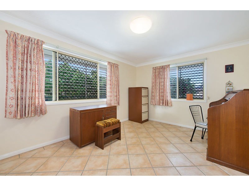 7 Grass Tree Close, Bridgeman Downs QLD 4035