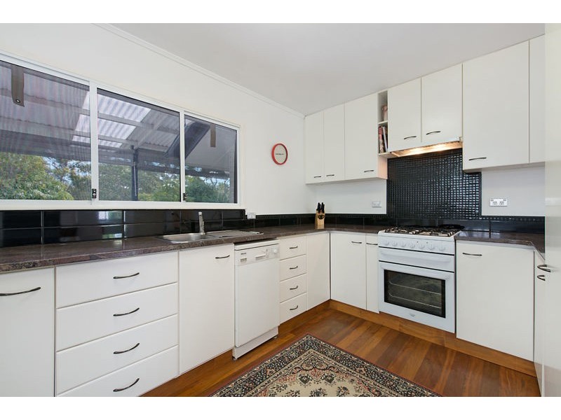 16 Tyrone St, Chermside West QLD 4032