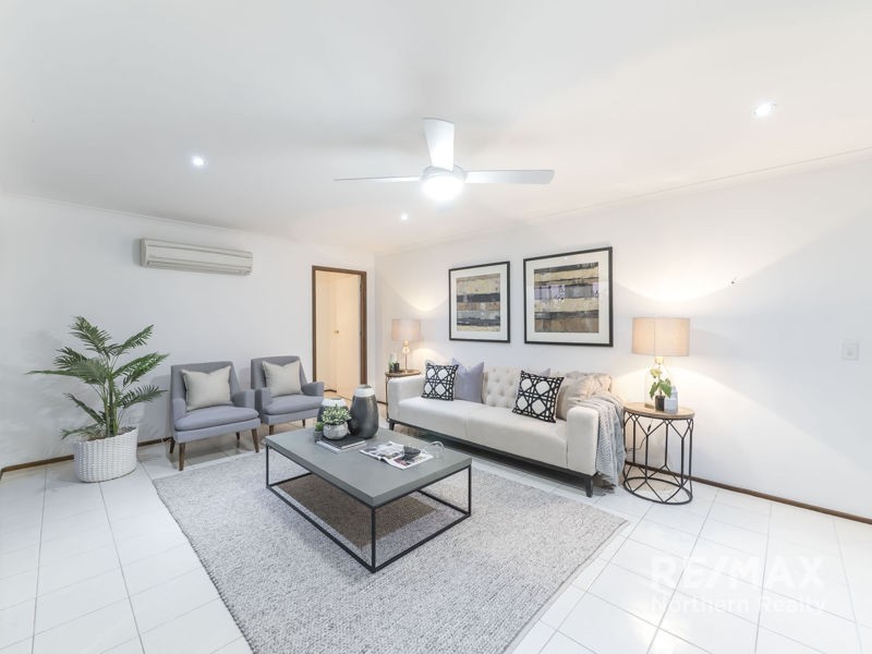 17 Ballinger Cres, Albany Creek QLD 4035