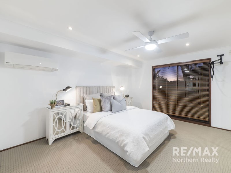 17 Ballinger Cres, Albany Creek QLD 4035