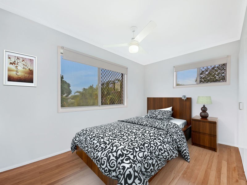 4 Stephen Street, Albany Creek QLD 4035