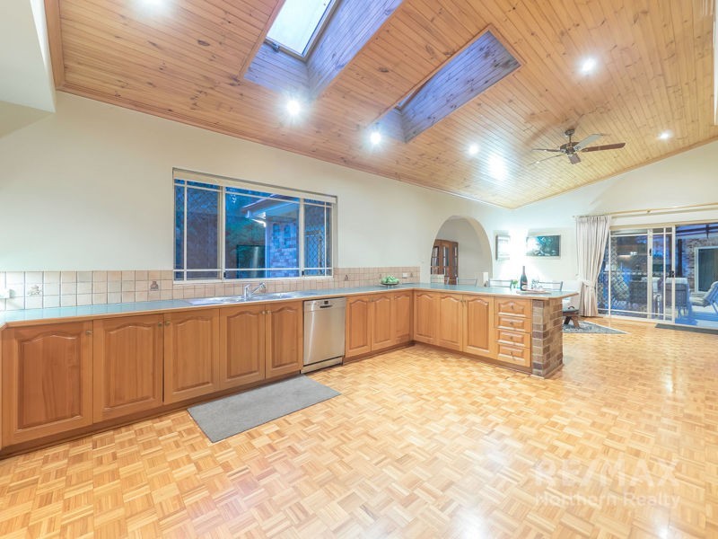 35 Alpinia Court, Albany Creek QLD 4035