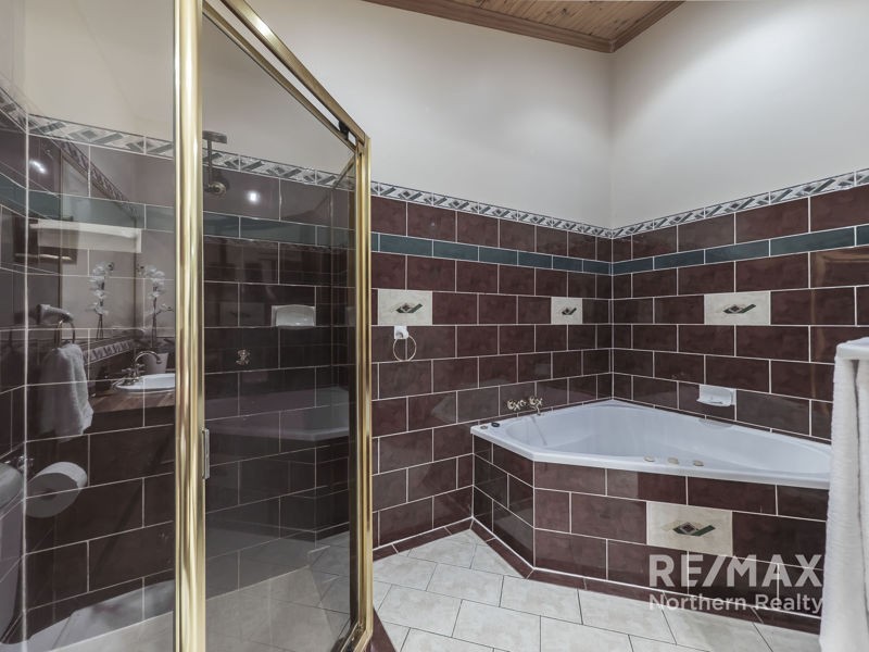 35 Alpinia Court, Albany Creek QLD 4035