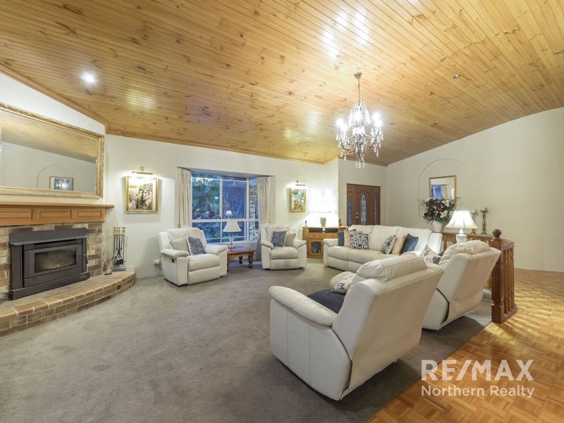 35 Alpinia Court, Albany Creek QLD 4035