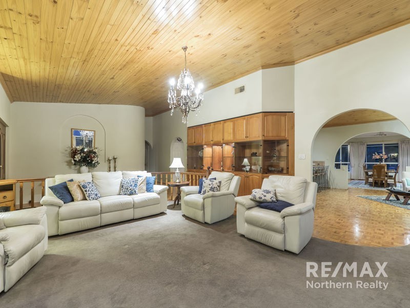 35 Alpinia Court, Albany Creek QLD 4035