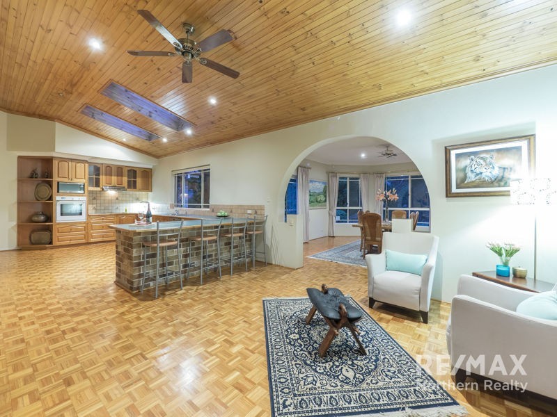 35 Alpinia Court, Albany Creek QLD 4035