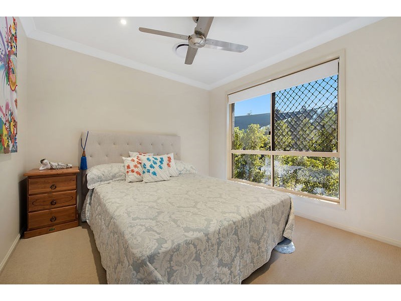14 Brigadoon Cres, Eatons Hill QLD 4037