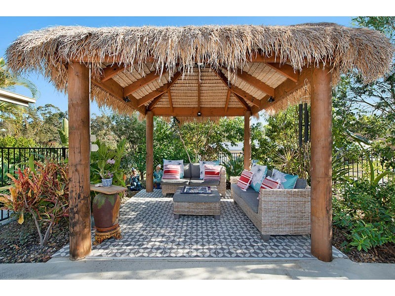 14 Brigadoon Cres, Eatons Hill QLD 4037