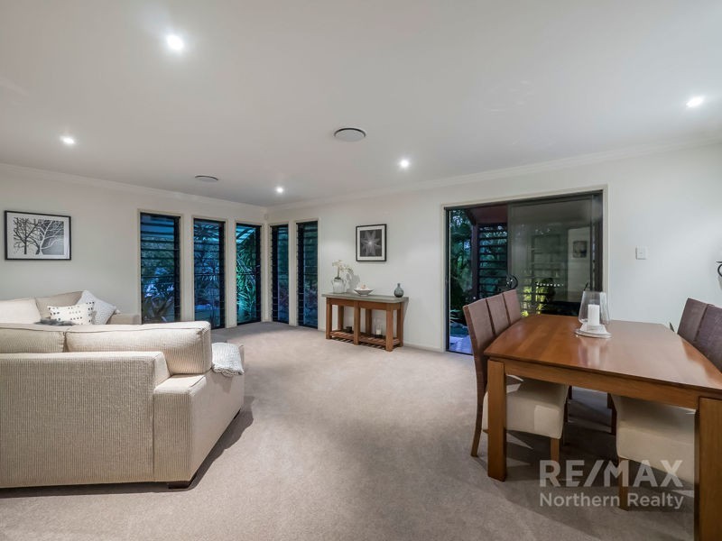 38 Snow Wood Drive, Eatons Hill QLD 4037