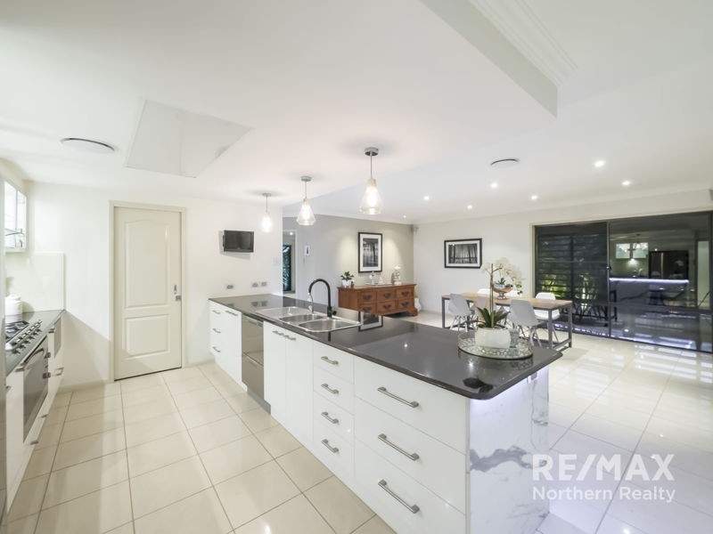 38 Snow Wood Drive, Eatons Hill QLD 4037