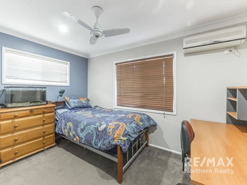 6 Strathford Ave, Albany Creek QLD 4035