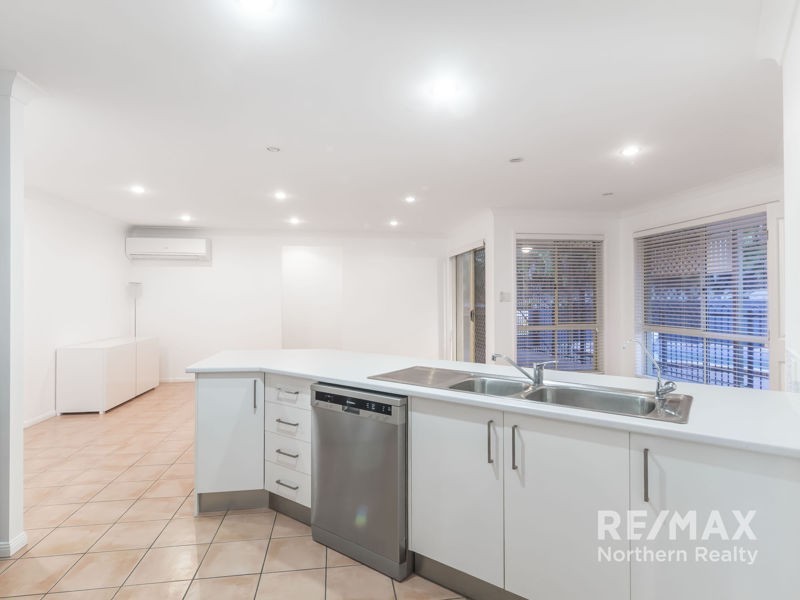 34 Boondooma Cct, Albany Creek QLD 4035