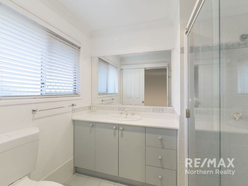 34 Boondooma Cct, Albany Creek QLD 4035