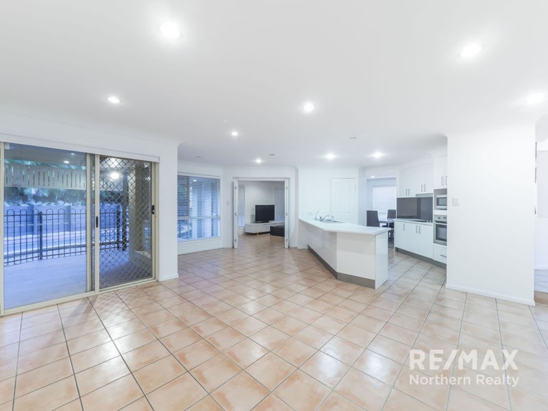34 Boondooma Cct, Albany Creek QLD 4035