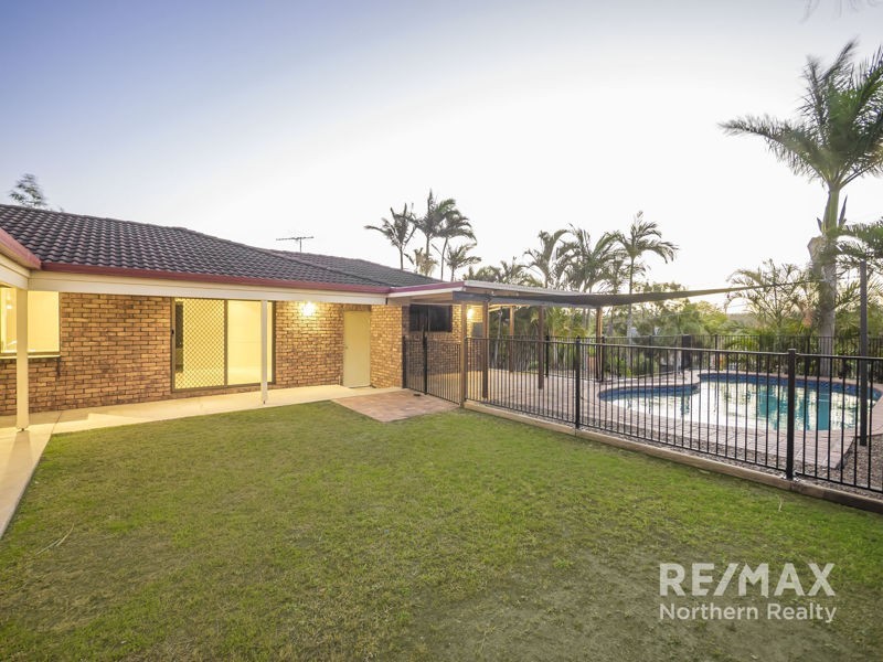 4 Chowchilla Street, Albany Creek QLD 4035