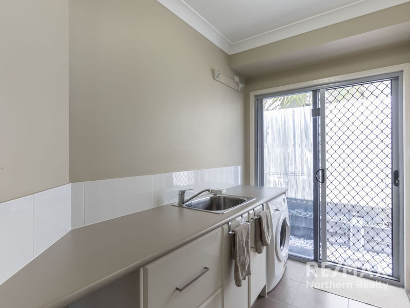 4 Charlie Close, Warner QLD 4500