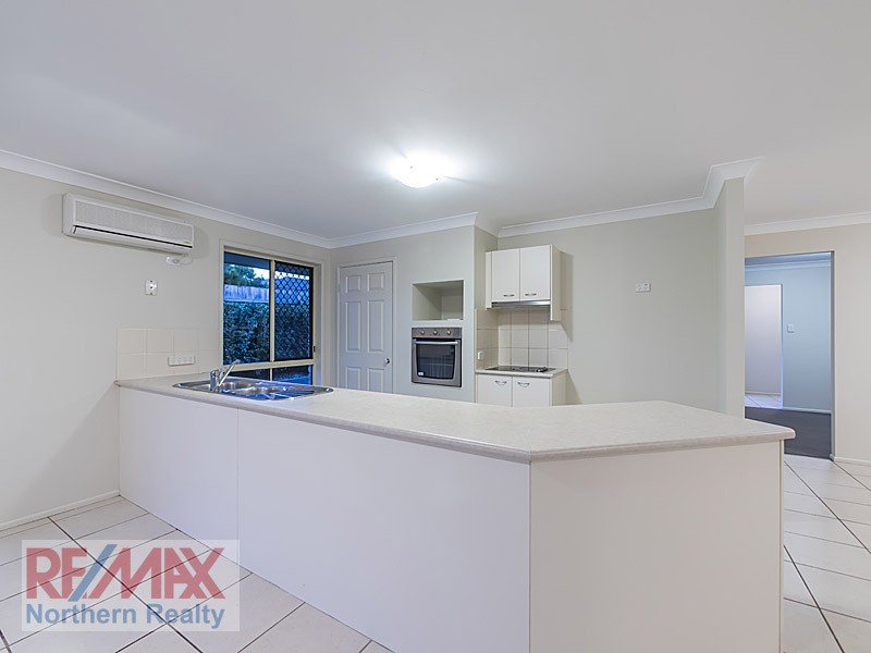 17 Birmingham Street, Eatons Hill QLD 4037