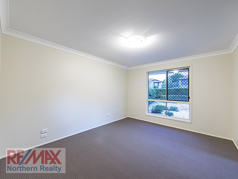 17 Birmingham Street, Eatons Hill QLD 4037