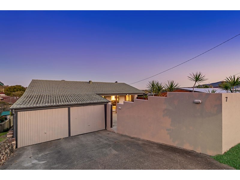 7 Pimelea Street, Everton Hills QLD 4053