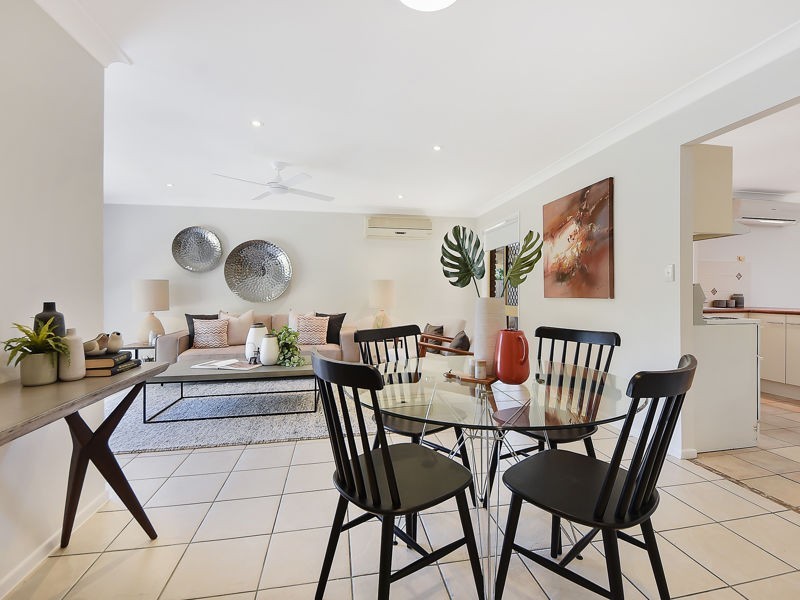 9 Gilford Crescent, Albany Creek QLD 4035