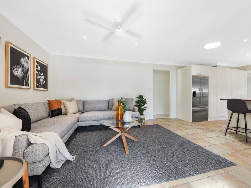 9 Gilford Crescent, Albany Creek QLD 4035