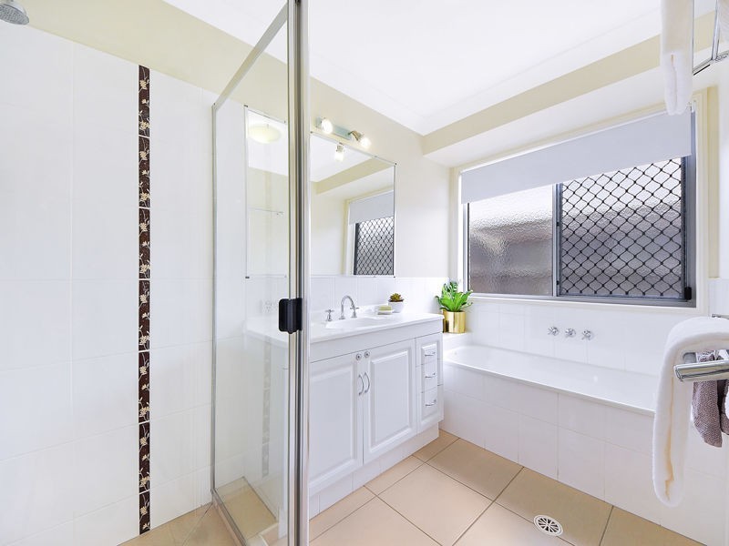 15 Koel Court, Warner QLD 4500