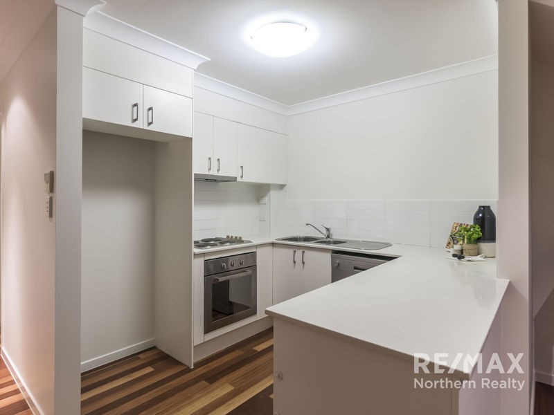22 Seabrook St, Kedron QLD 4031