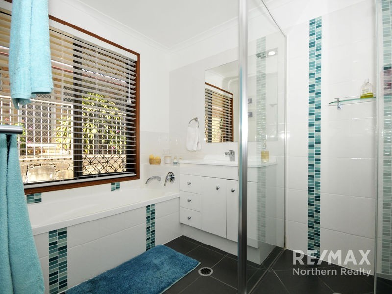 142 Faheys Road West, Albany Creek QLD 4035