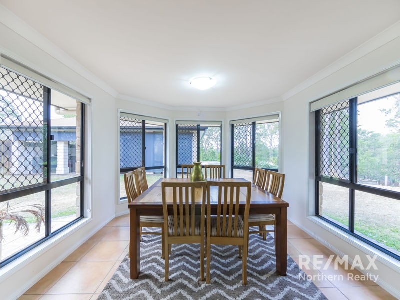 16 Willem Drive, Draper QLD 4520