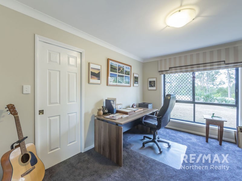 16 Willem Drive, Draper QLD 4520