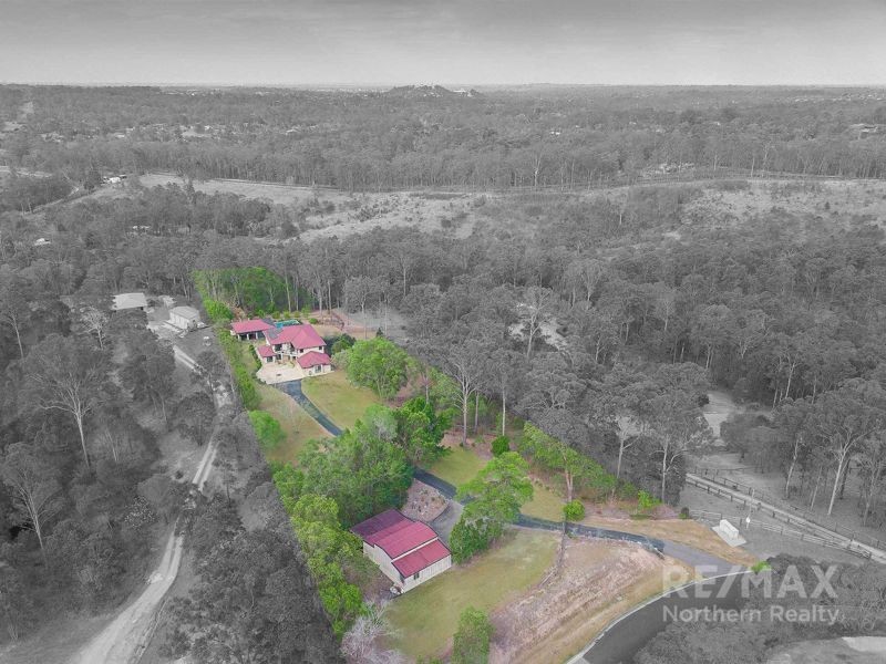 16 Willem Drive, Draper QLD 4520