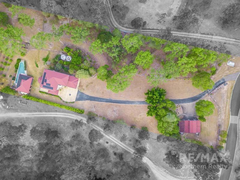 16 Willem Drive, Draper QLD 4520