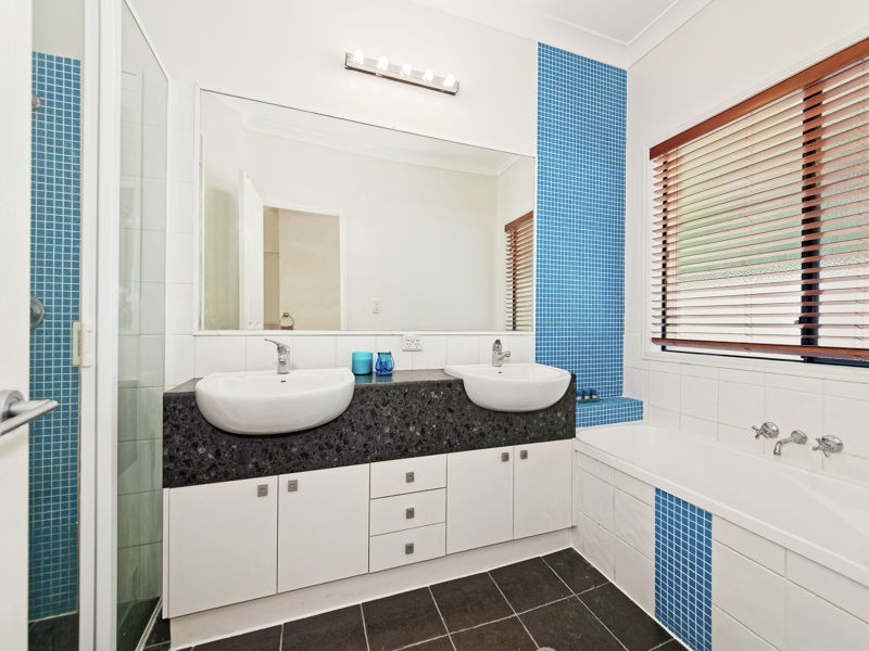 14 Marara Court, Albany Creek QLD 4035