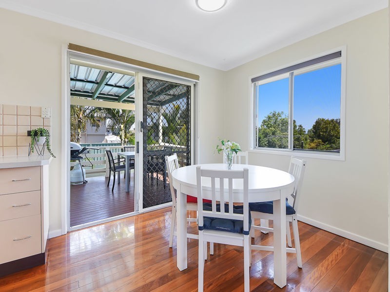 11 Waratah Street, Albany Creek QLD 4035