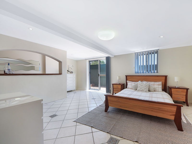 11 Waratah Street, Albany Creek QLD 4035