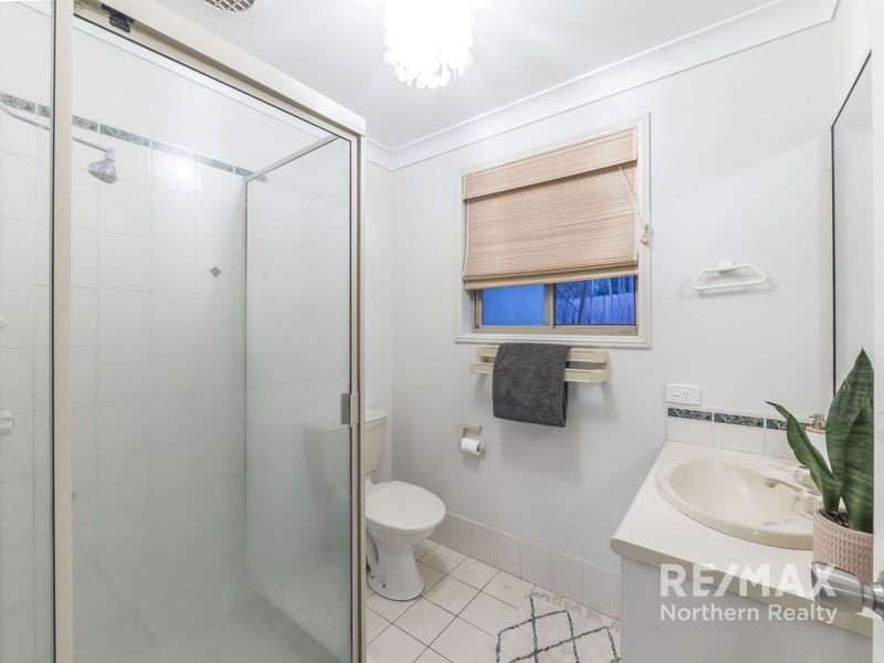 28 Narrabeen Rd, Albany Creek QLD 4035