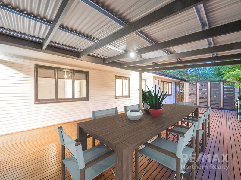 28 Violet Street, Everton Hills QLD 4053